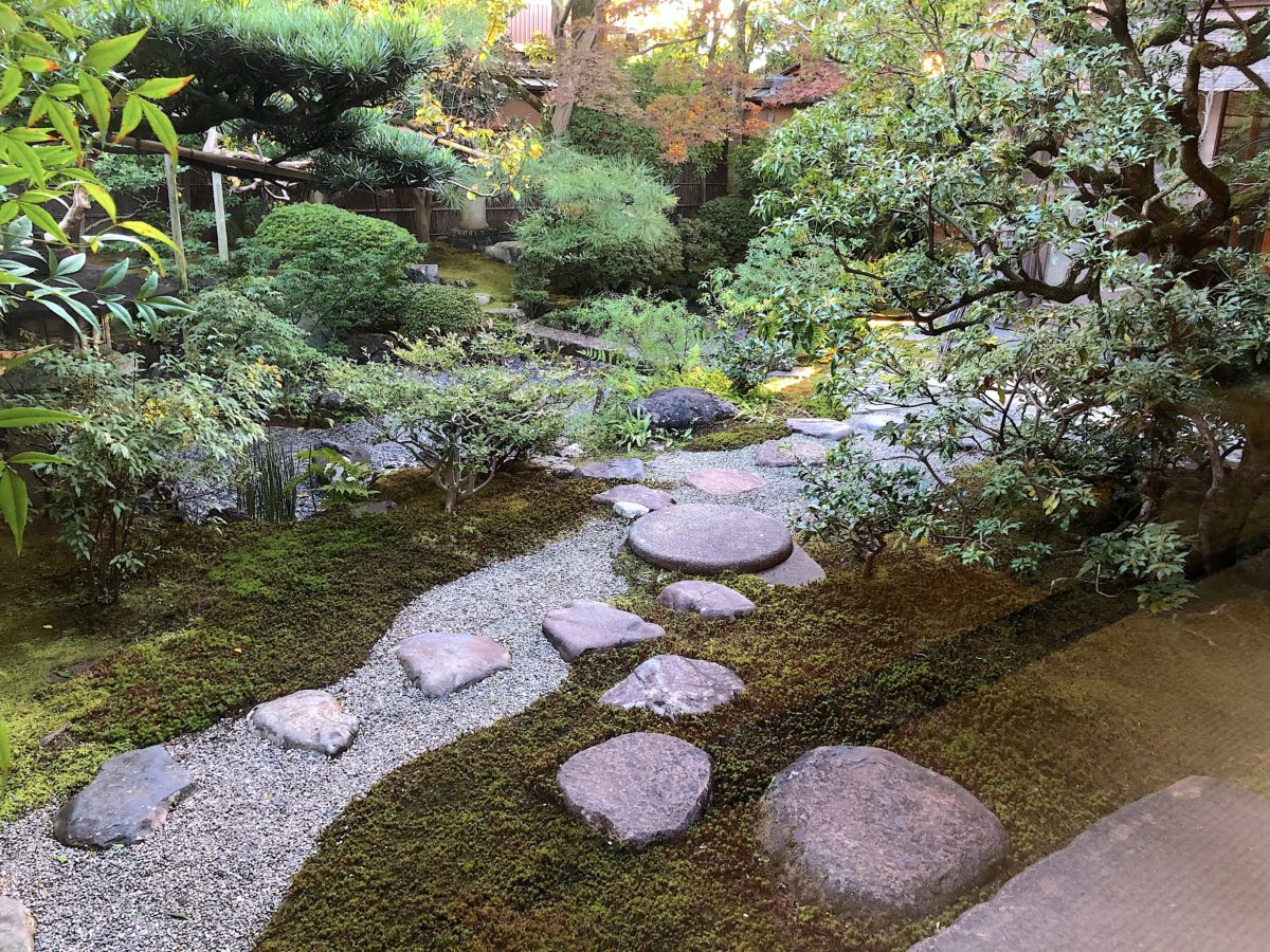 京都下鴨・茶寮宝泉の極上わらび餅を徹底解剖！予約と待ち時間の真相