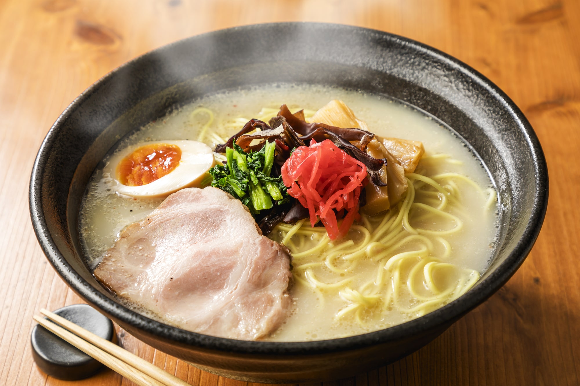 終電後に駆け込む至高の一杯！深夜ラーメン最前線の隠れ名店ルポ