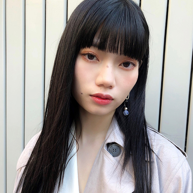 黒髪ぱっつんで重く見えない！似合う人の特徴と最新垢抜けヘア術