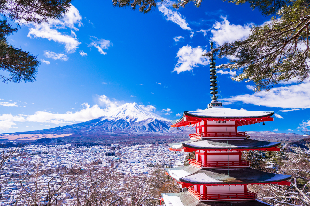 富士山と五重塔の絶景はいまどう変わったか？2026年「新 倉山 浅間 公園」の最新動向とスマート観光の裏側
