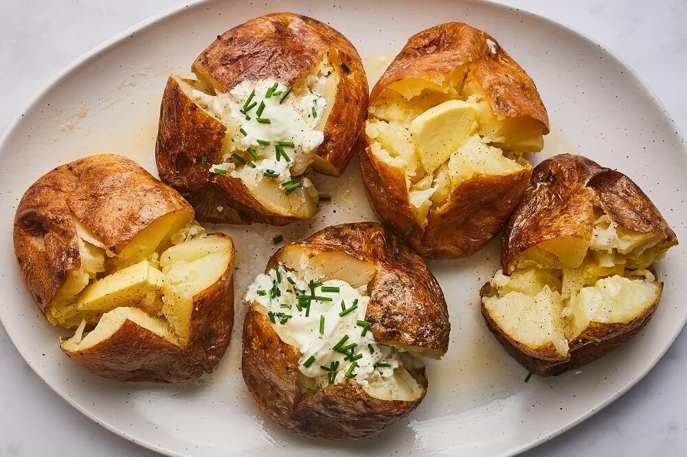 How to Cook Jacket Potatoes in Microwave and Oven