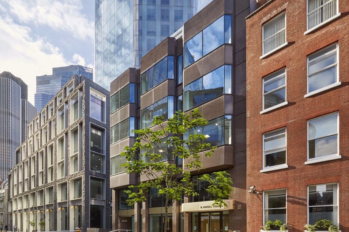 8 Angel Court Copthall Avenue London Ec2R 7Hj