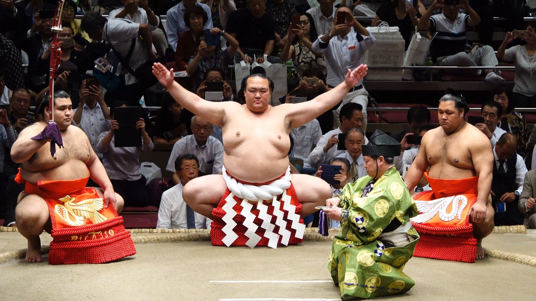 「デゴイチ」黒姫山秀二の咆哮！昭和の大横綱を追い詰めた力勝負